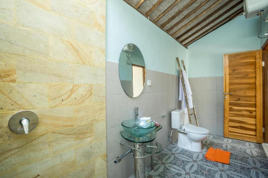 Villa Ume Tenang นูซาเปอนีดา ภายนอก รูปภาพ
