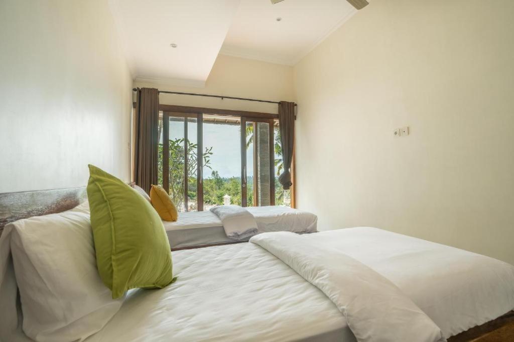 Villa Ume Tenang นูซาเปอนีดา ภายนอก รูปภาพ