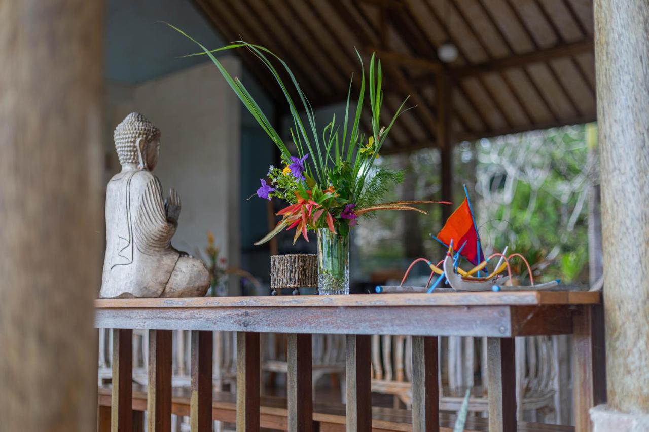 Villa Ume Tenang นูซาเปอนีดา ภายนอก รูปภาพ